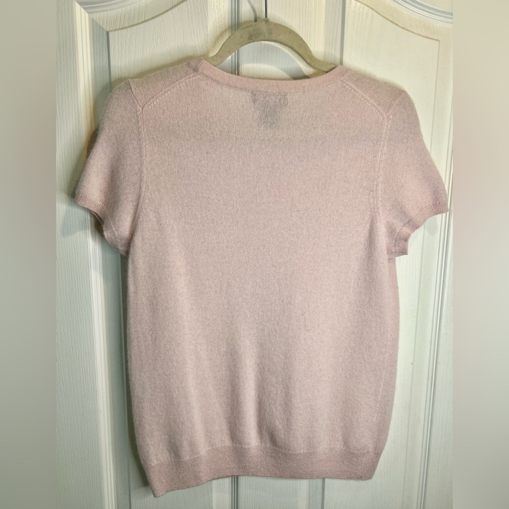 🌸”C by Bloomingdale’s” Light Pink Short Sleeve 100% Cashmere Sweater Size L🌷 - Picture 4 of 10